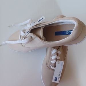 NWT Keds Women's Microstretch Sneakers